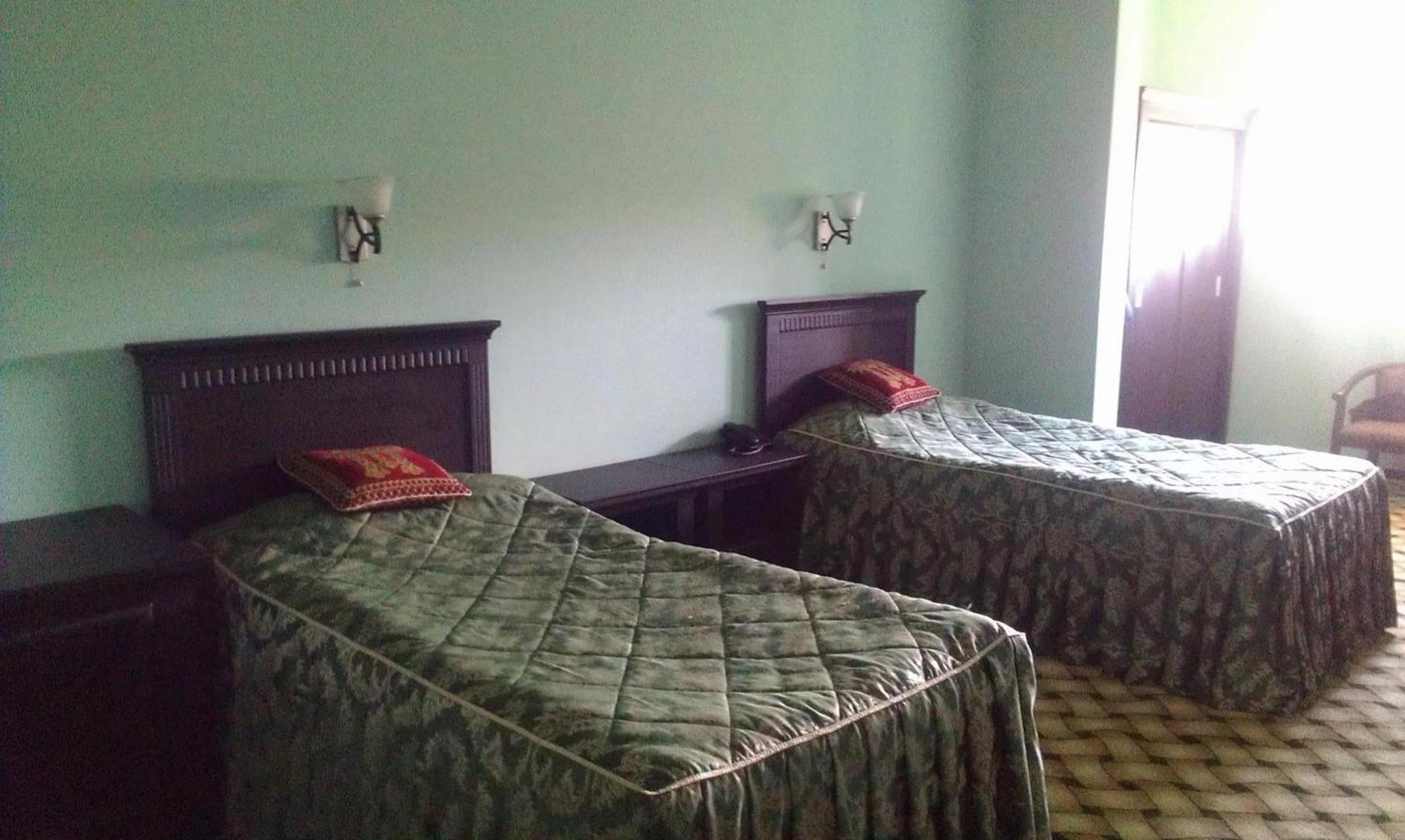 Jahon Palace Szamarkand Szoba fotó